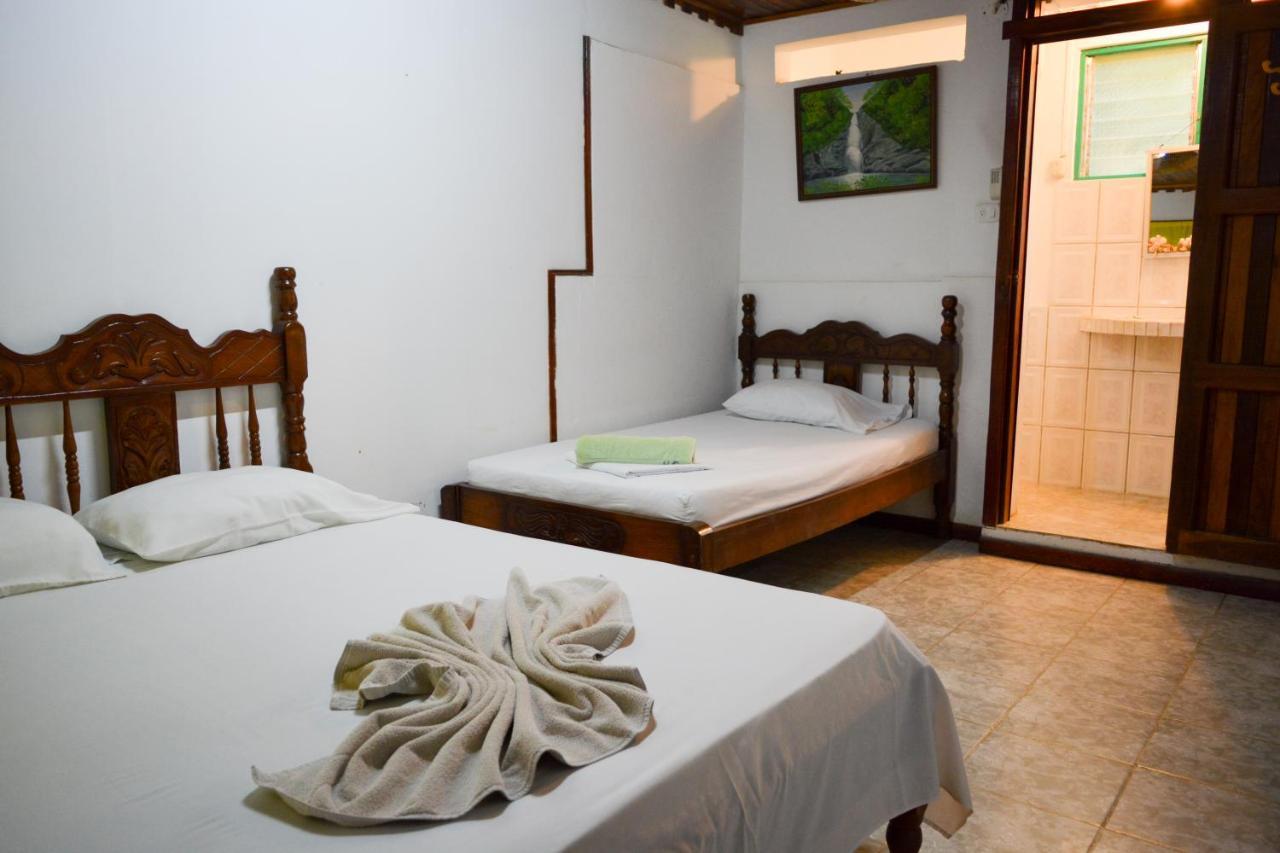 Hotel La Cascada Puntarenas Exterior photo